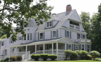 Representative Architectural Styles Shingle Style 100 Common Street