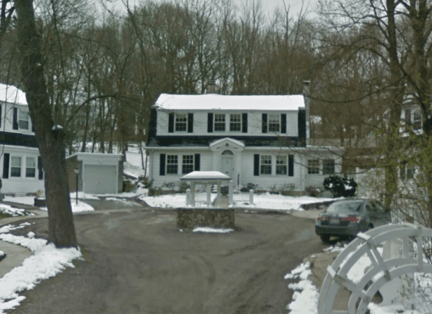 House at 3 Colonial Terrace