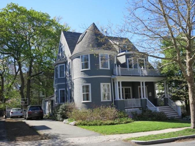 Eleazar Cate House at 11 Oak Street